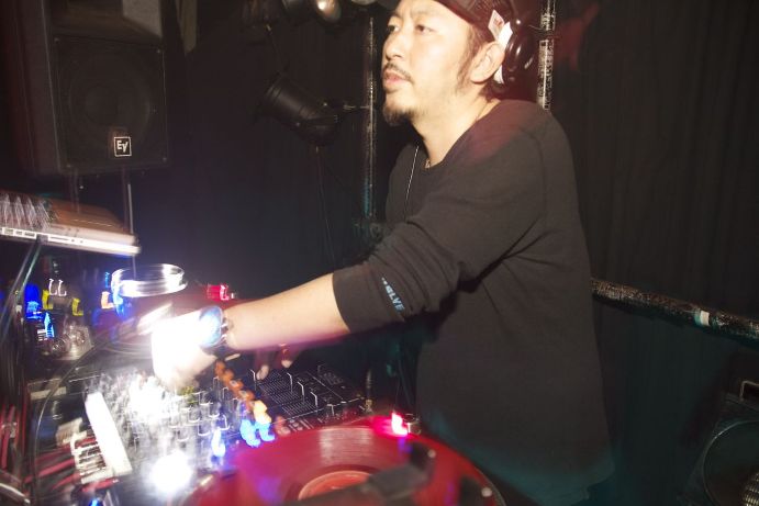 DJ HIGH-D